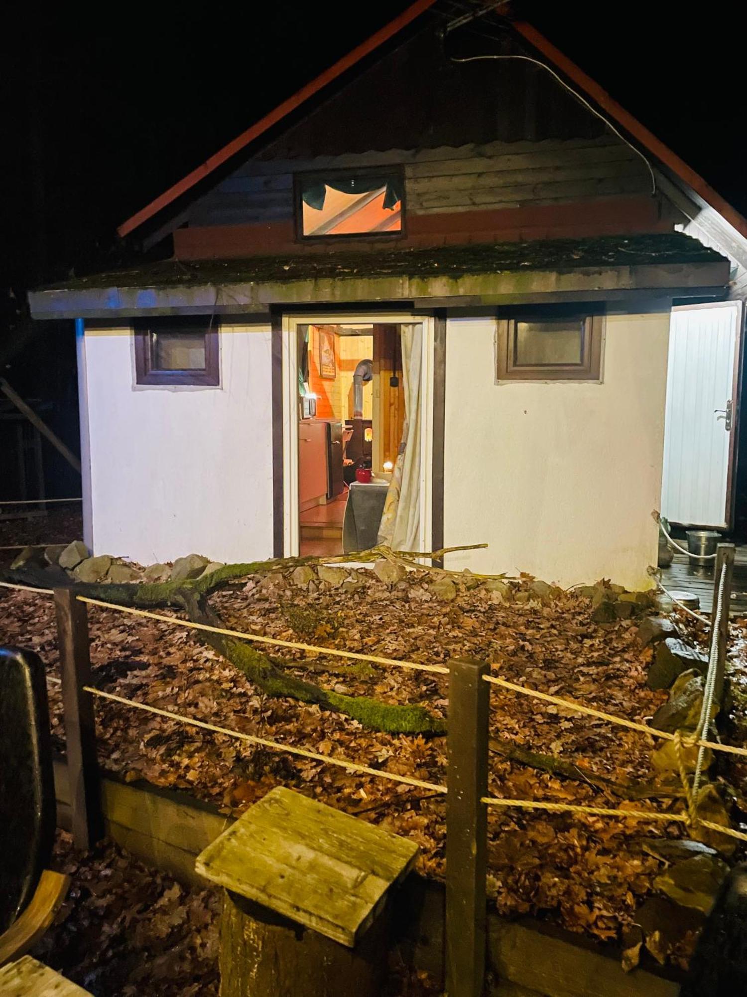 Romantyczna Chatka Pisarzowice  Kültér fotó